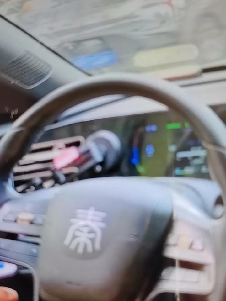 比亚迪汽车质量怎么样比亚迪质量杠杠的，今天又获得欧洲大奖。