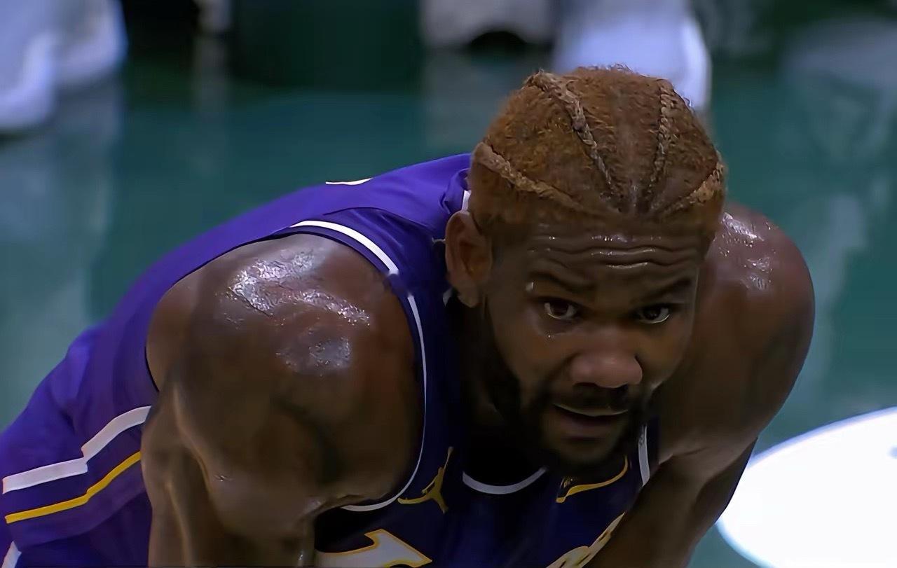 湖人战胜雄鹿，一场精彩的比赛揭露了三个赢球的功臣。1.东契奇，全场比赛拿到了41