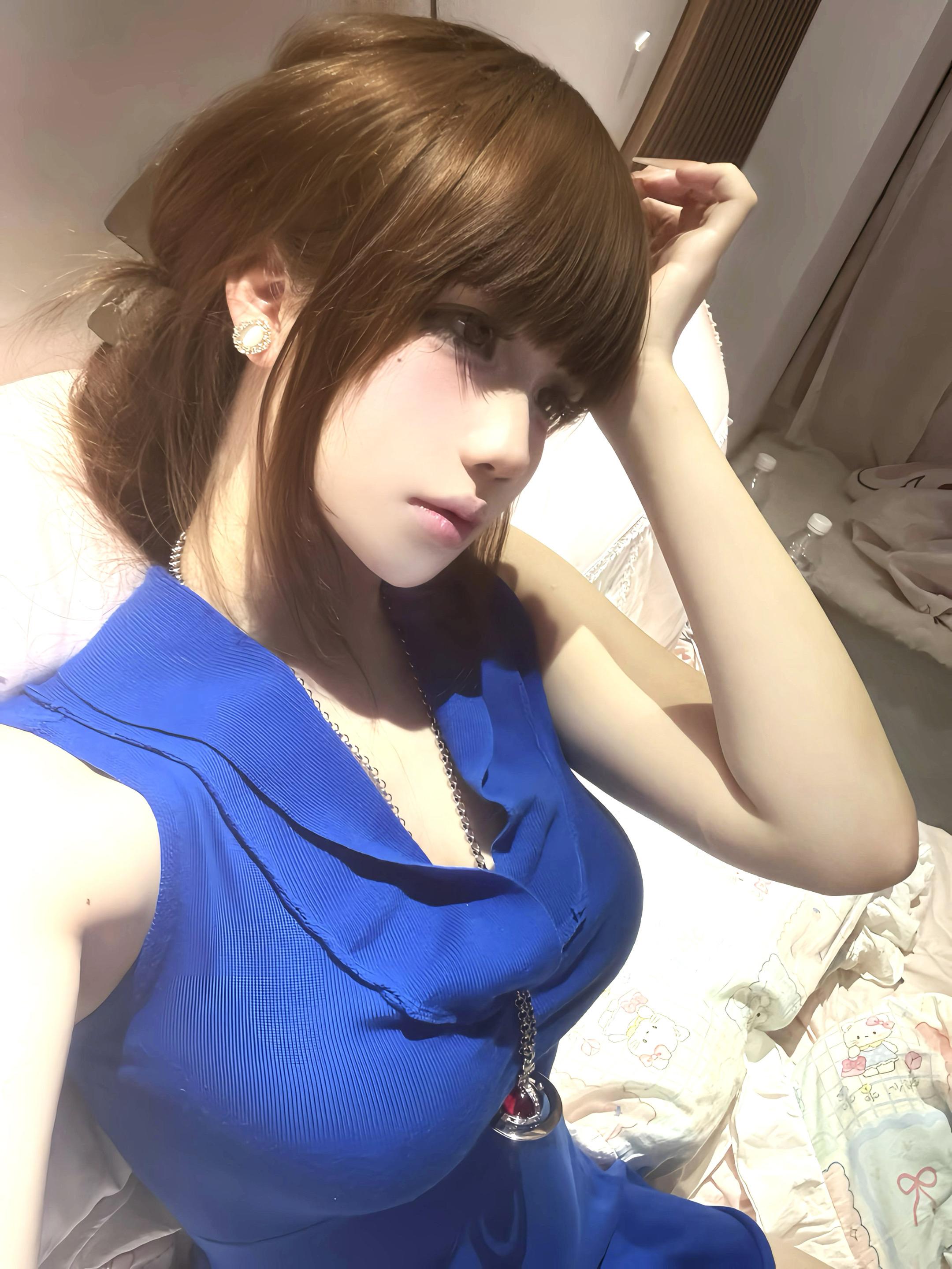 你走得那么干净利落 好像我们的心从未粘连过