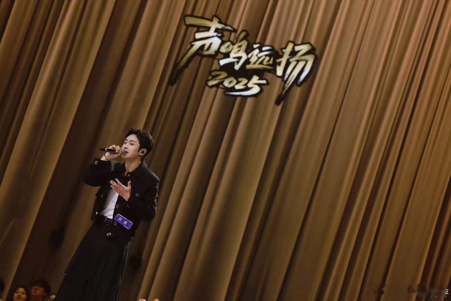 武星时隔五年上选秀又被淘汰 声鸣远扬五年之后，武星再次踏上选秀征程，《声鸣远扬》