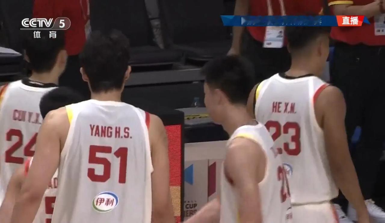 生死局！中国男篮终于爆发！半场54：28领先省队！
真的是醒了！进攻开了，防守也