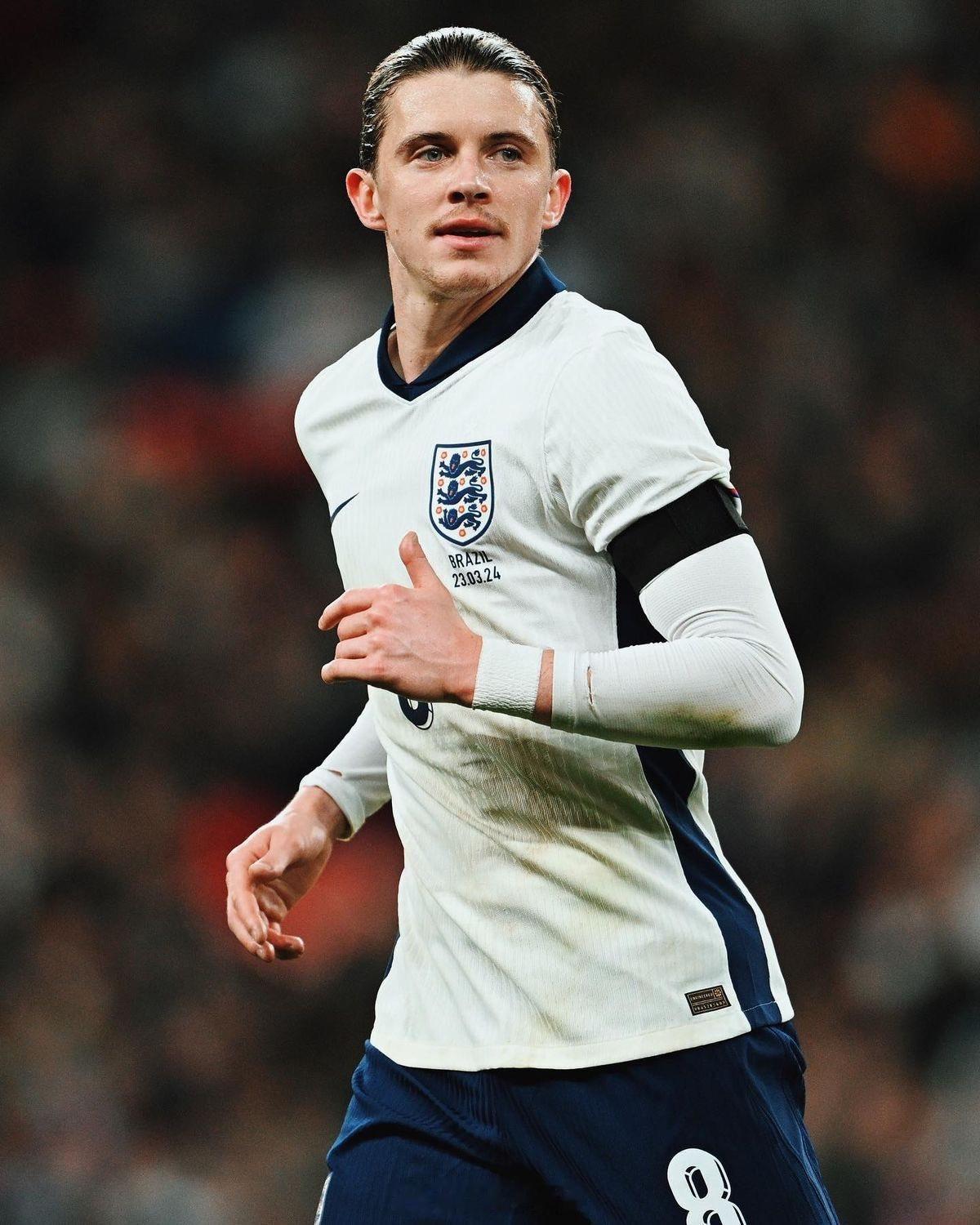 多方消息称，马竞和切尔西达成了协议，现在就等加拉格尔本人的同意了。 转会费总价估