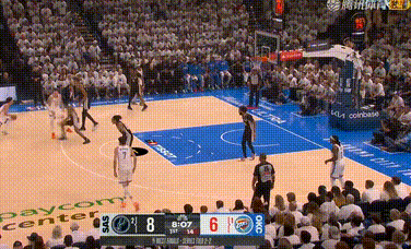 麦凯恩失误，尚帕尼反击三分命中！打停雷霆马刺vs雷霆NBA