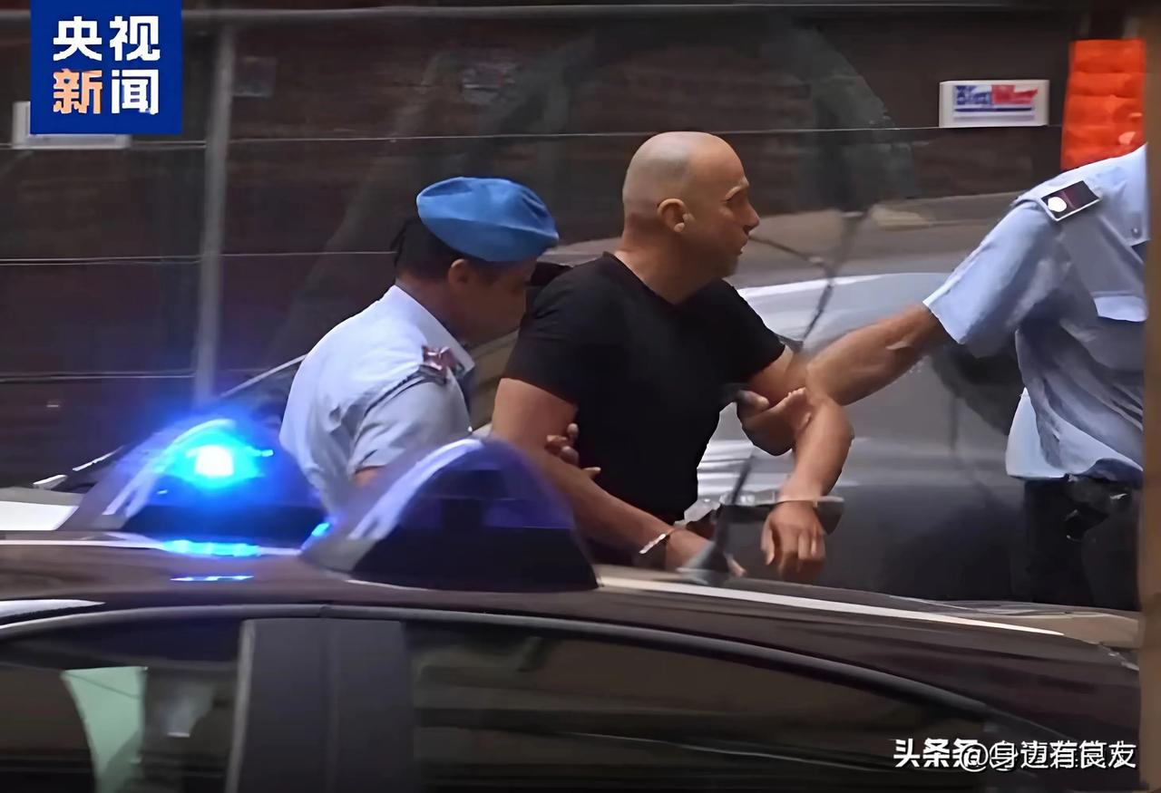 2. 北溪管道案第二名凶手在波兰落网：“北溪”管道案取得突破，继上个月组织者谢尔