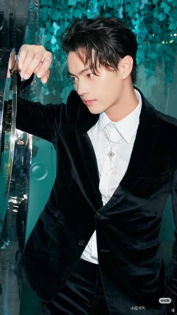 许凯我有点不认识你了黑化疯批陈辉也太带感了！反杀霍开明这段气场全开，阴鸷笑容太戳