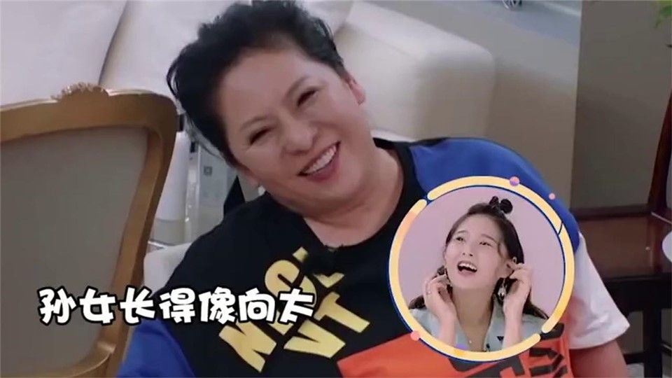 小奶皇问妈妈：为啥我长得像奶奶！郭碧婷的回答，难怪被向太喜欢
