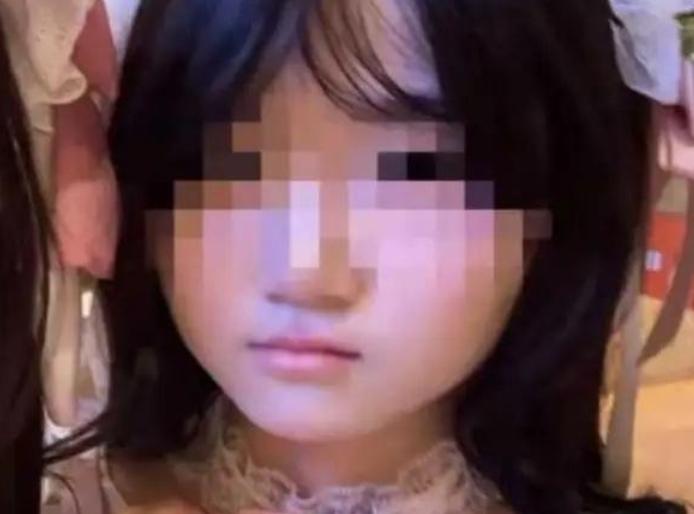 湖北阳新，22岁女孩约了男网友见面，男的大半夜到了女孩的住处，结果凌晨2点，女孩
