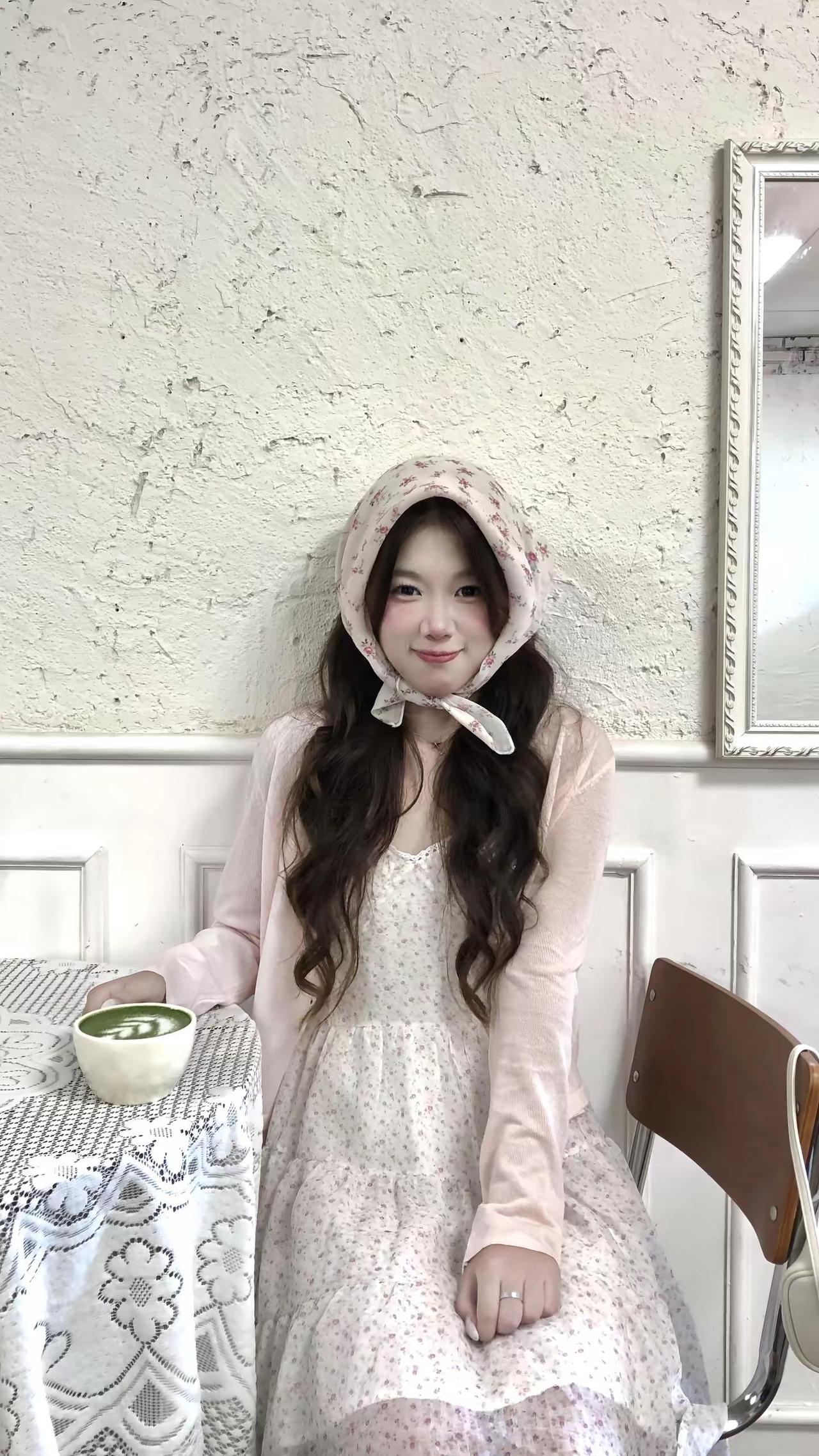 韩系咖啡店拍照灵感🎀韩系穿搭 咖啡店拍照