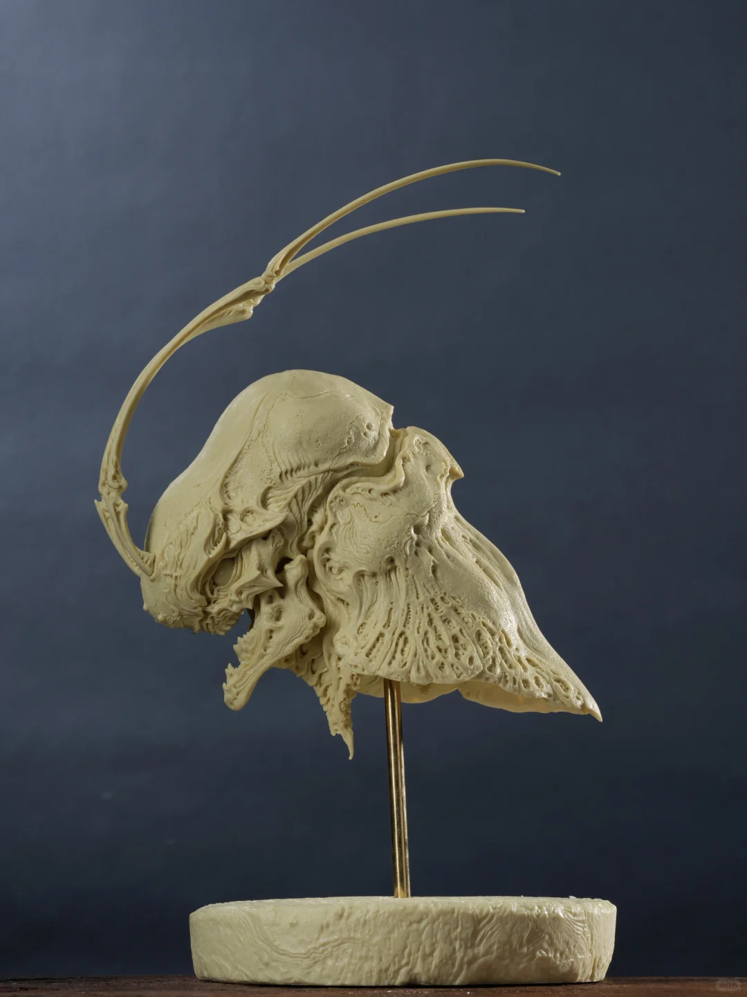 四季原画设计獠键原型作品【德拉斯】白模双料