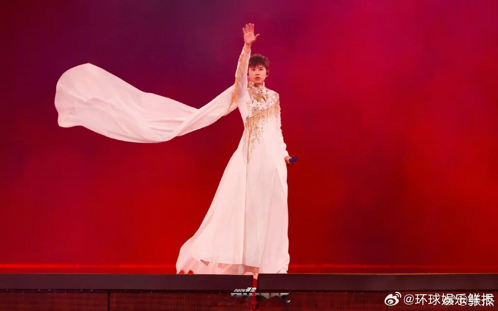 张杰 张杰414特别版点歌台 谁还没被张杰的点歌台感动！414鸟巢现场解锁八首稀