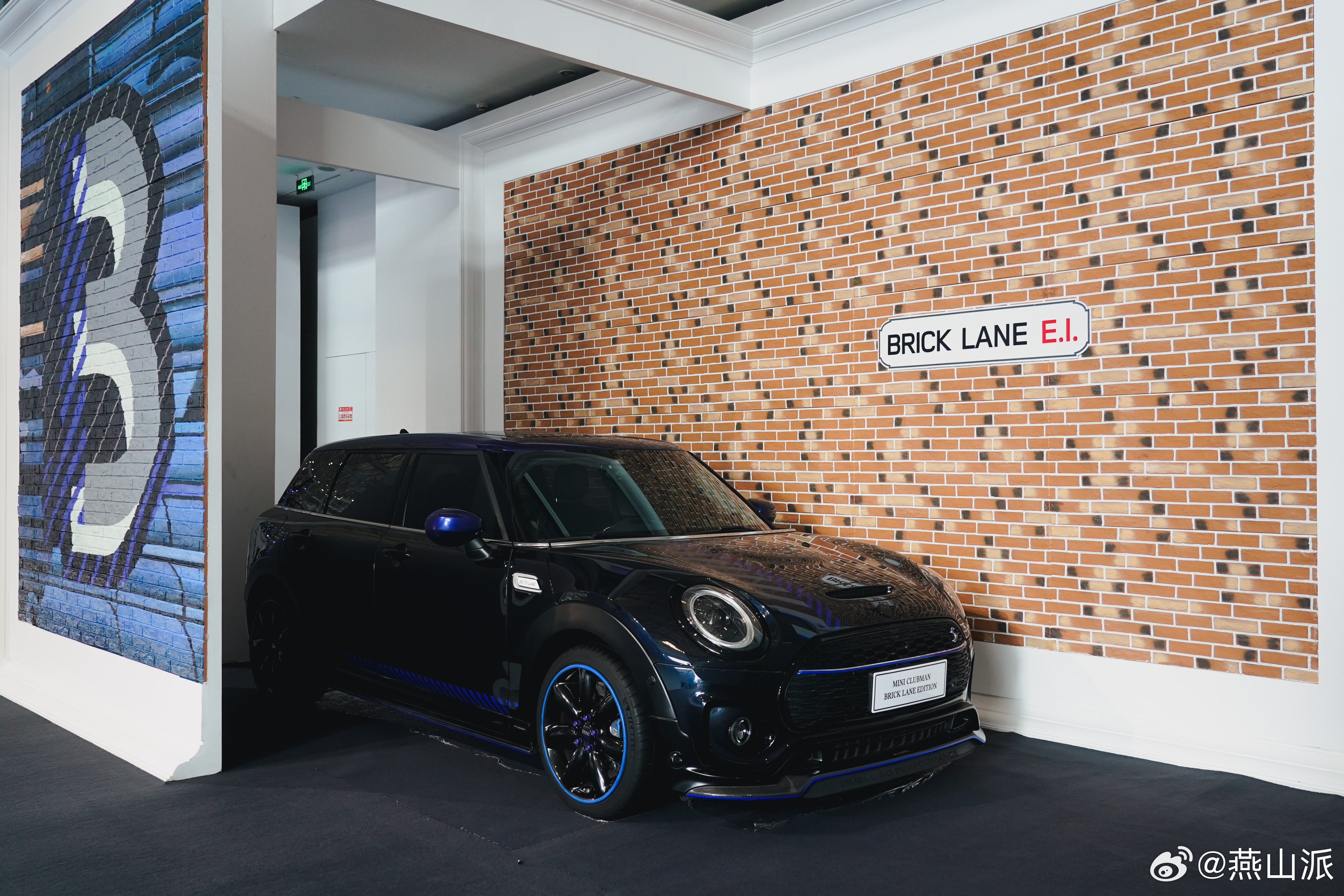 今天会看到的两款MINI新车MINI Brick Lane特别版，诞生于伦敦东区