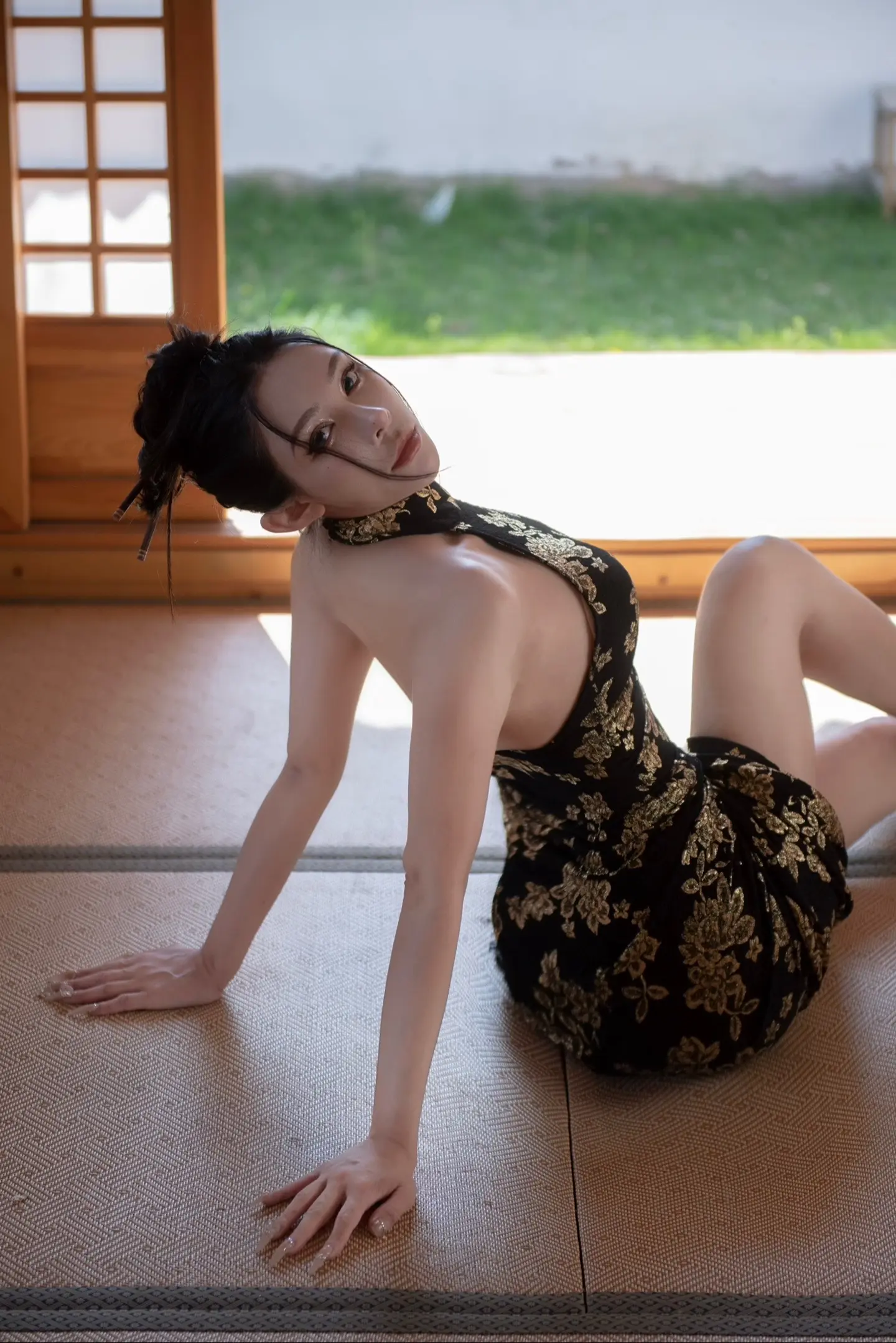 不是电子蝴蝶 是异地爱妻