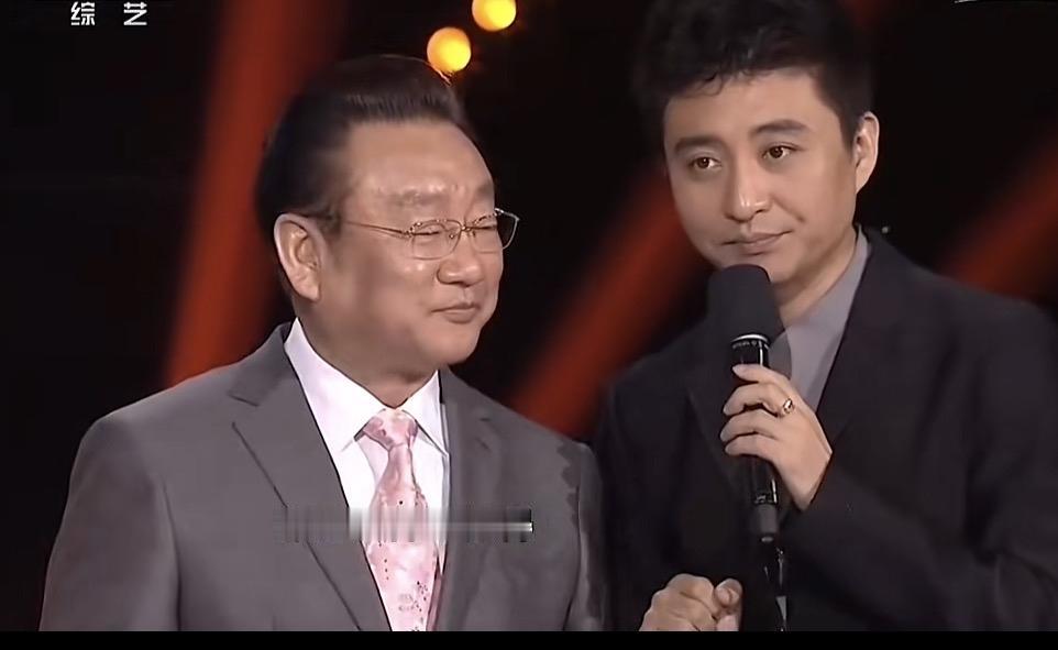 客观看待周炜，孰能无过

周炜本身多才多艺，深耕演艺行业多年，专业功底与舞台实力