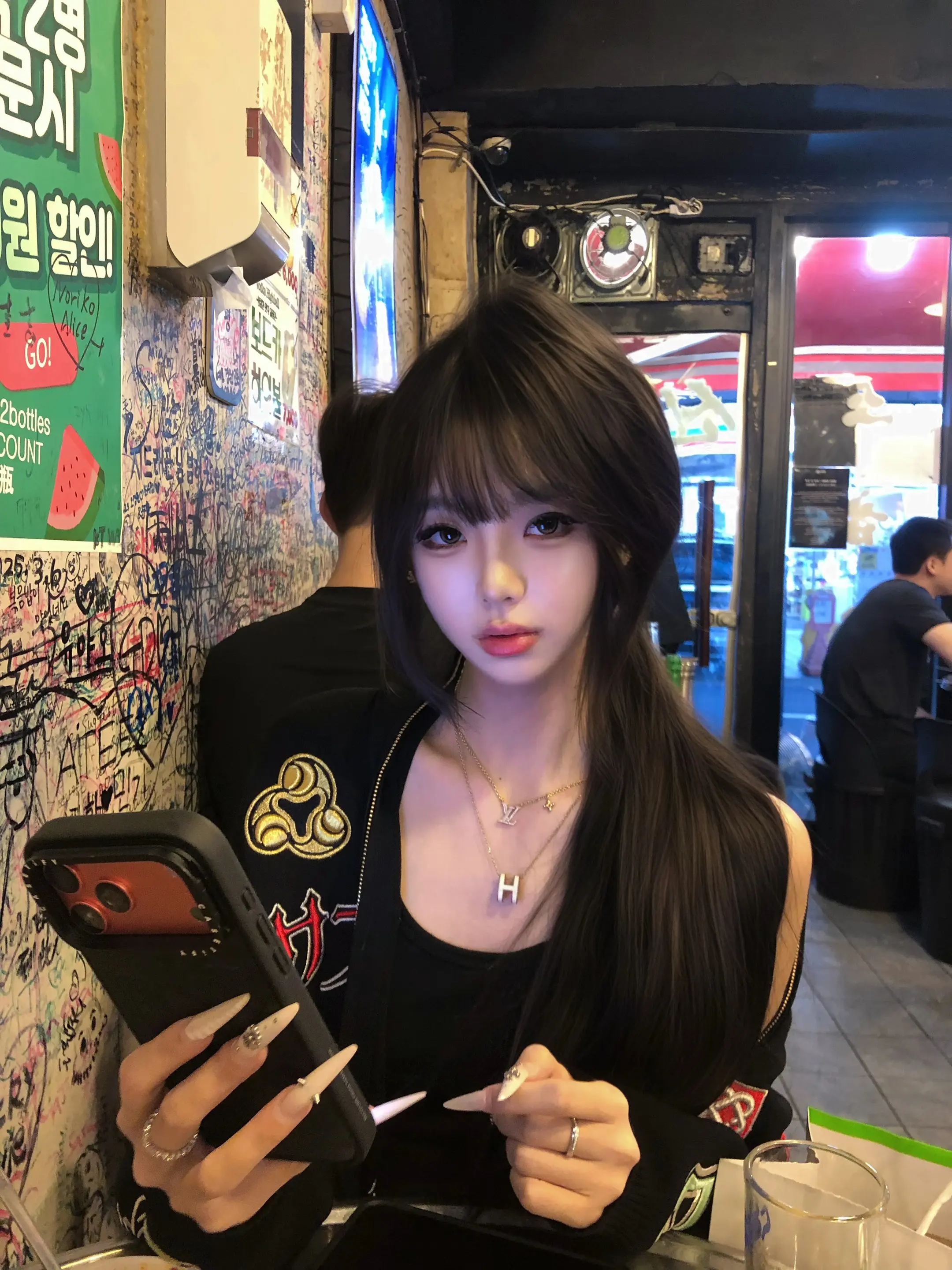 欧巴정신차리。