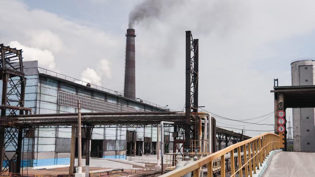 罗斯塔特指出，俄罗斯工业开始衰落

据Rosstat报道，2025年11月俄罗斯