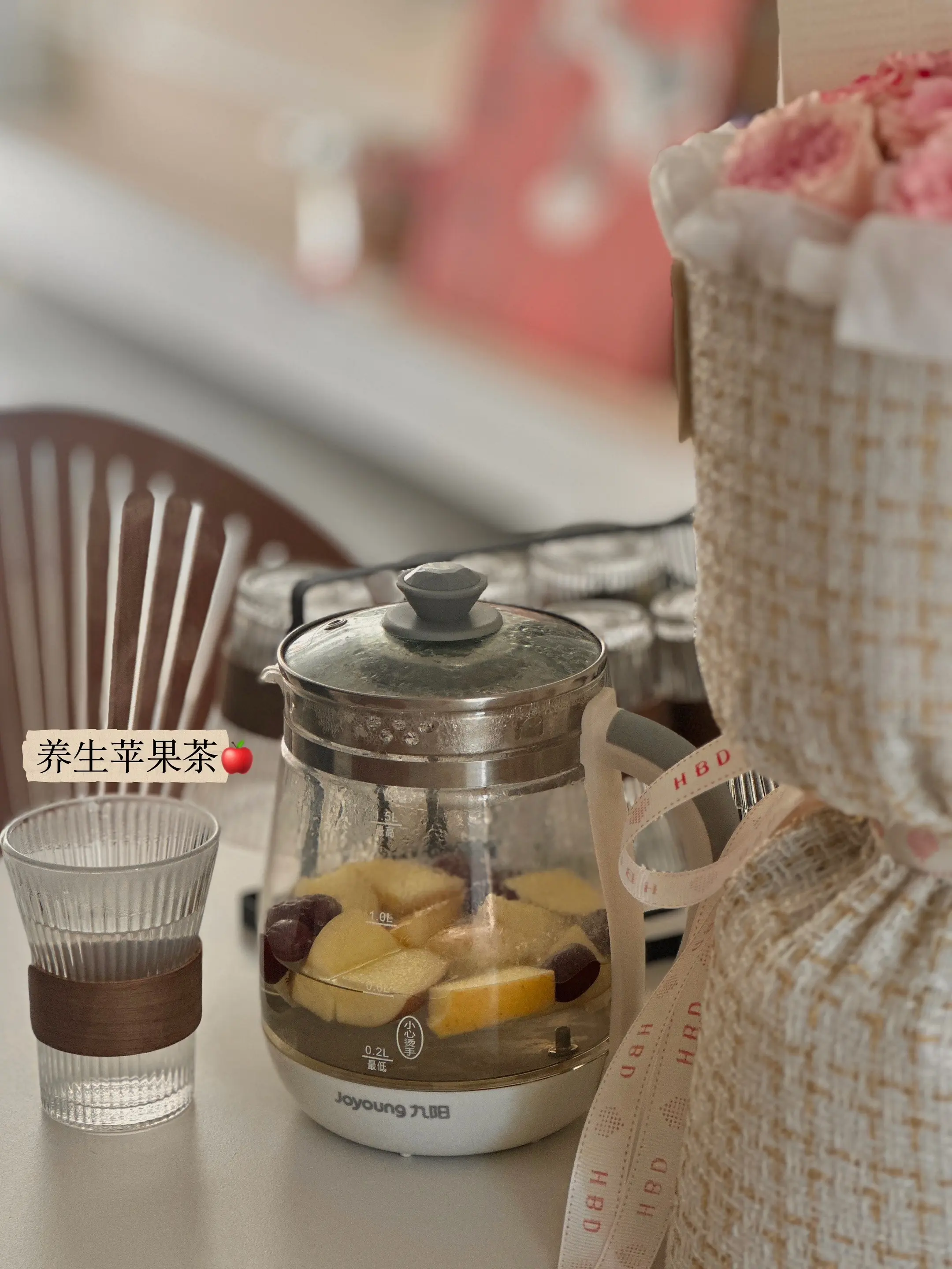 幸福不属于富人，也不属于穷人，属于知足的人