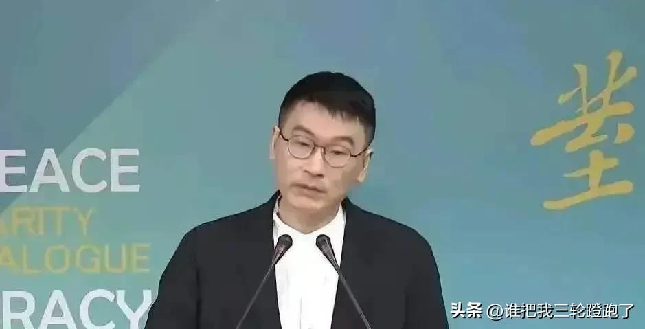 台湾“陆委会发言人梁文杰讥笑：“大陆说统一后要帮台湾建环台高铁和高速公路，其实我