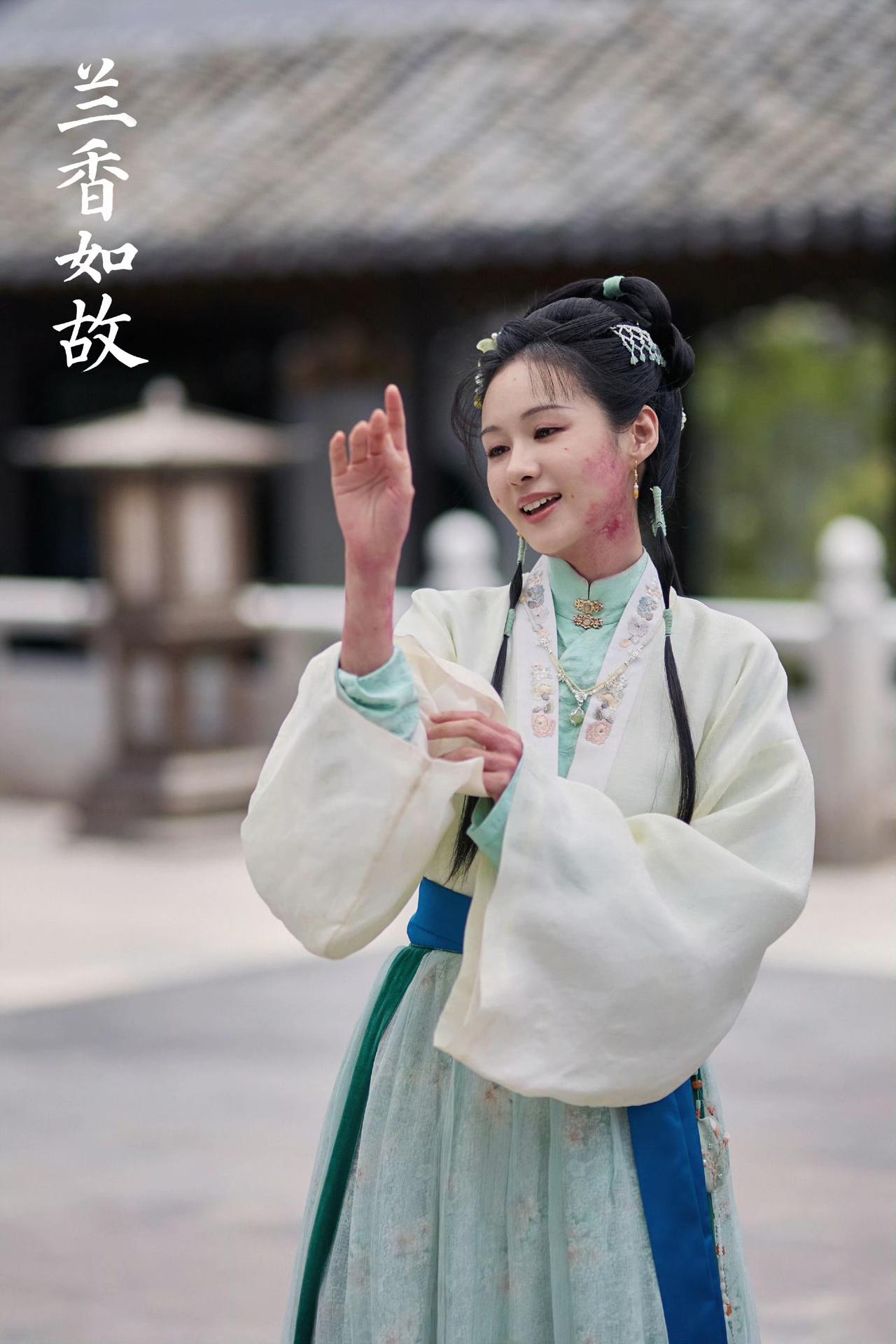 就说林锦岐，你惹她干啥呢？看把人斗志又激回来了[捂脸][捂脸][捂脸]

在《兰