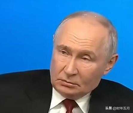 普京就伊朗局势表示：清除阿里·拉里贾尼是一个“巨大的错误”。他强调，当今世界正需