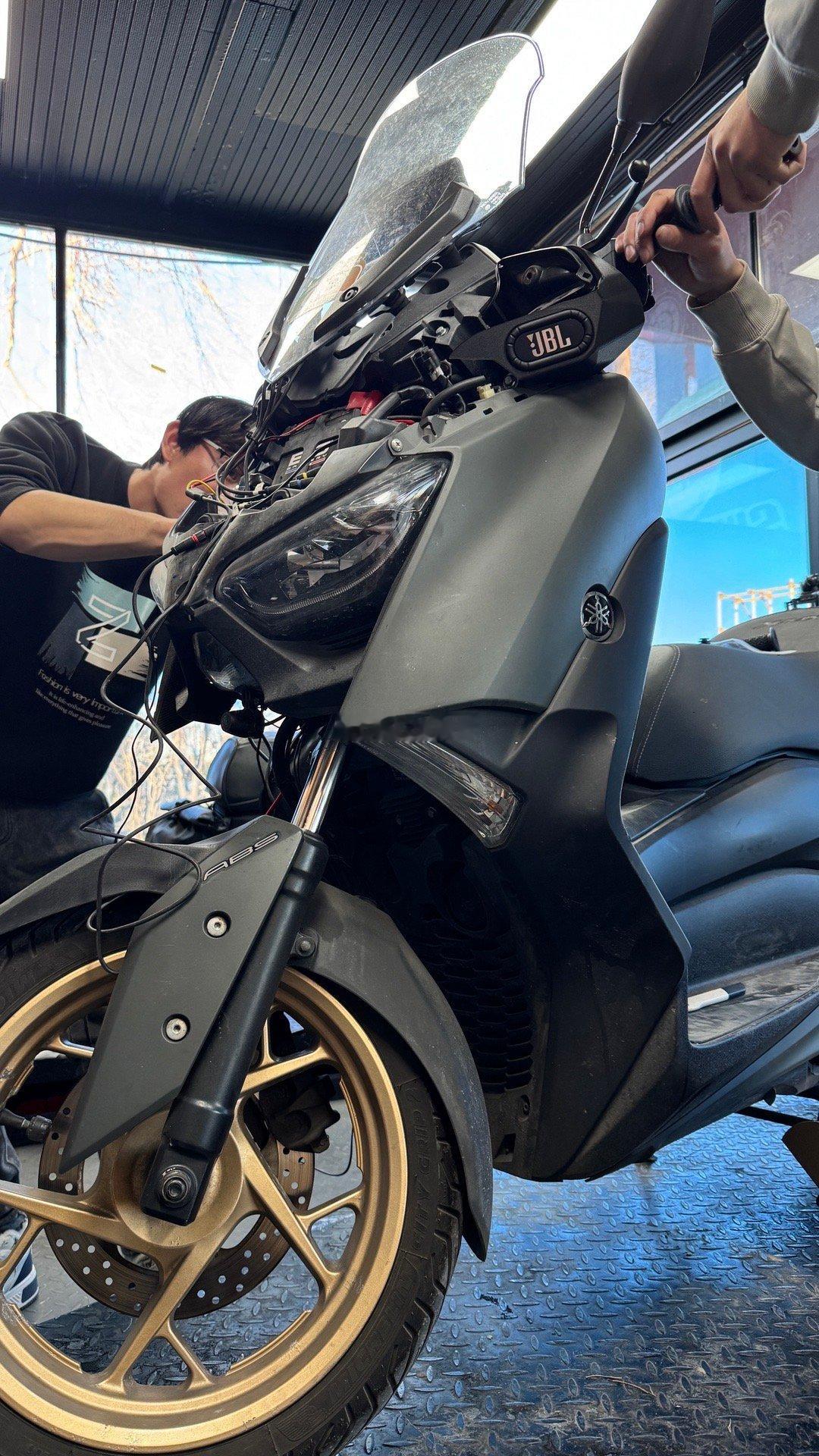 3d打印的XMAX音响，你敢信么？？这车也能放音乐了哈哈哈，1月份摩旅用上 