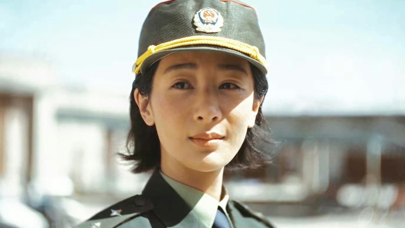 还是很感动 对视后表示respect