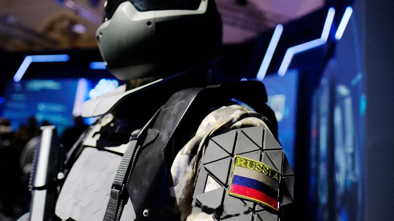 会玩！俄特别军事行动缴获装备展在克麦罗沃开幕，截止到8月31日结束，而且全部都是