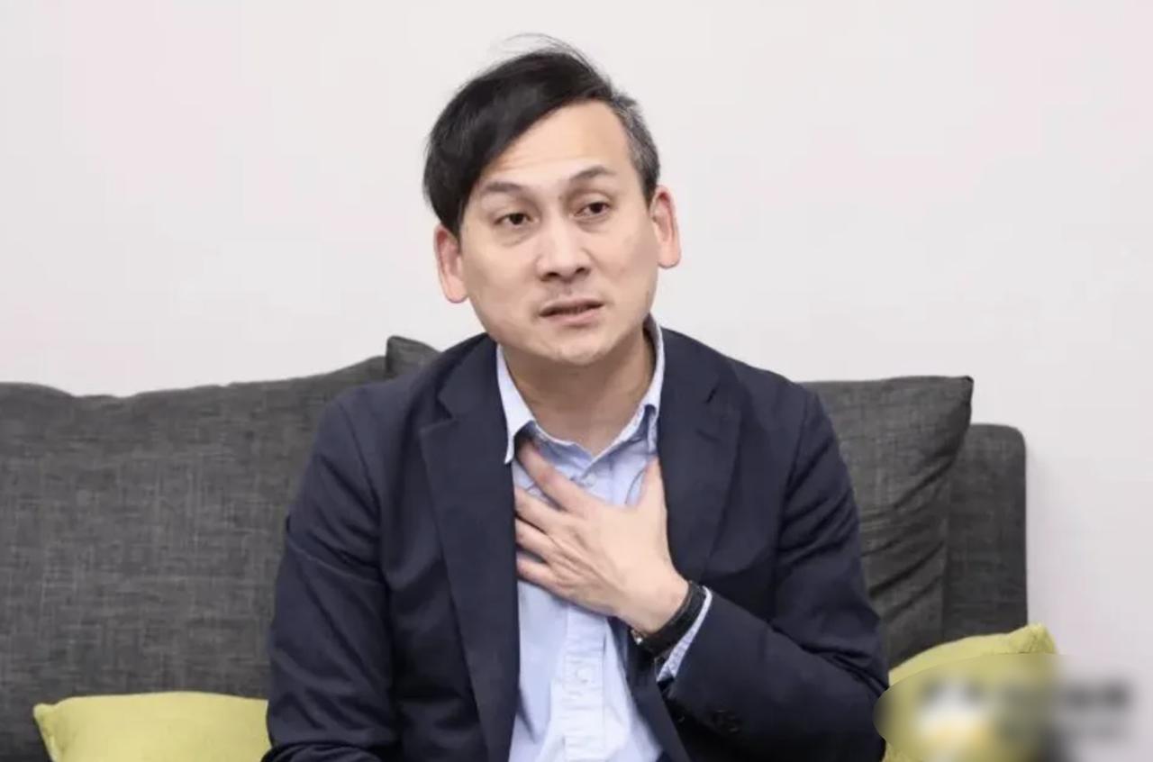 国民党"立委"叶元之今（26日）陪同新北市长参选人李四川前往新北市板桥兴隆市场扫
