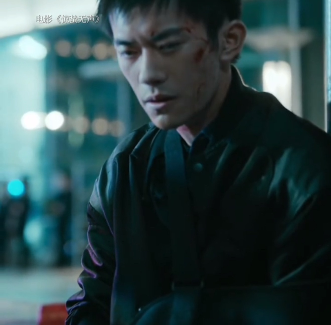 天杀的，谁欺负严迪警官了