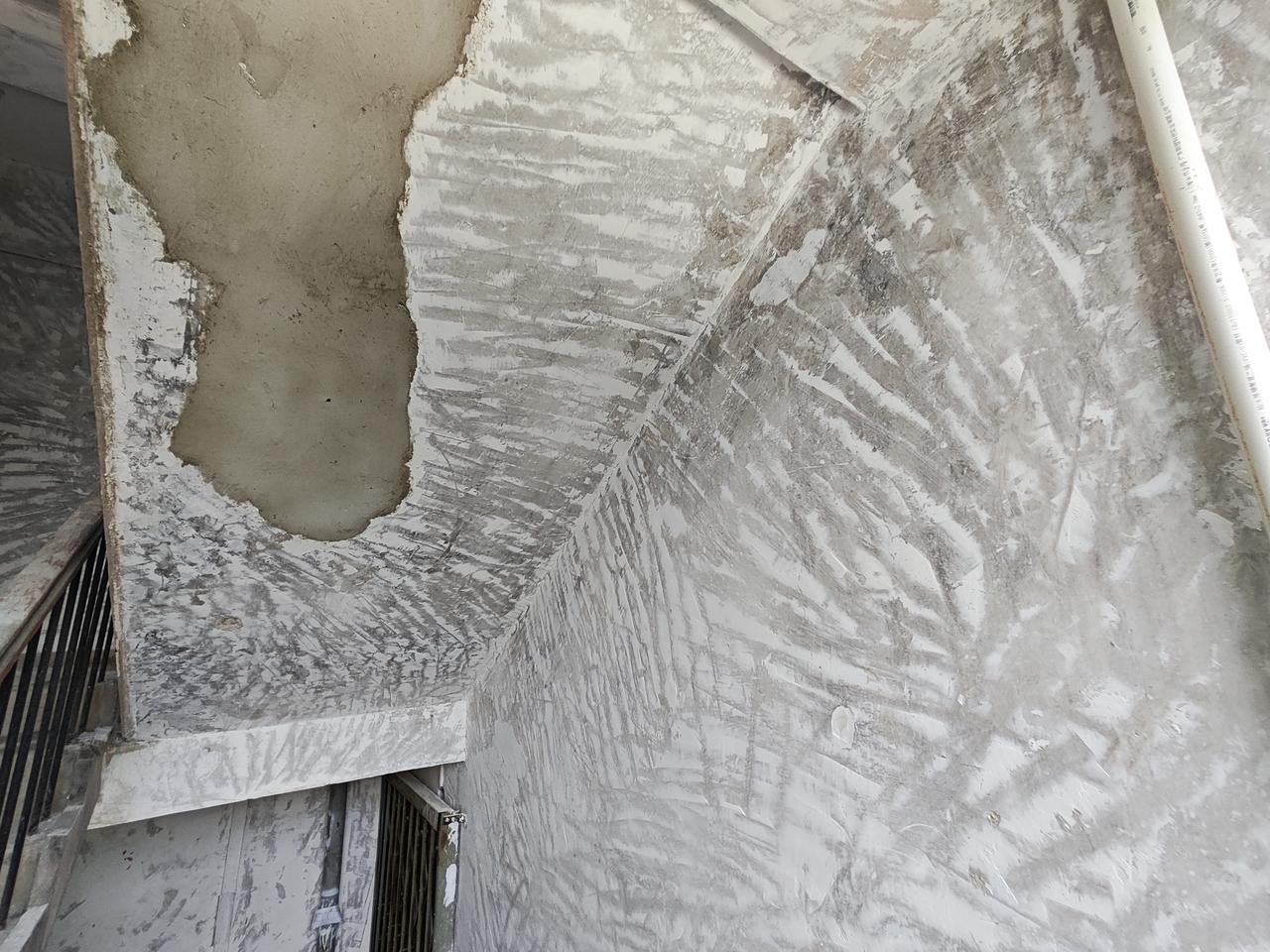成年人最大的精神内耗，只有一个根源：总执着揣摩别人心里到底怎么想。
 
今天把一