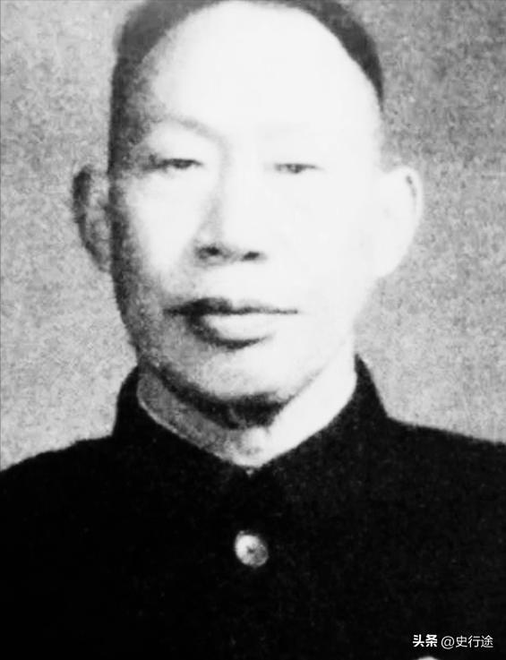 1935年，王家烈被蒋介石逼迫，交出兵权后考察散心，蒋介石也够意思，给了3万大洋