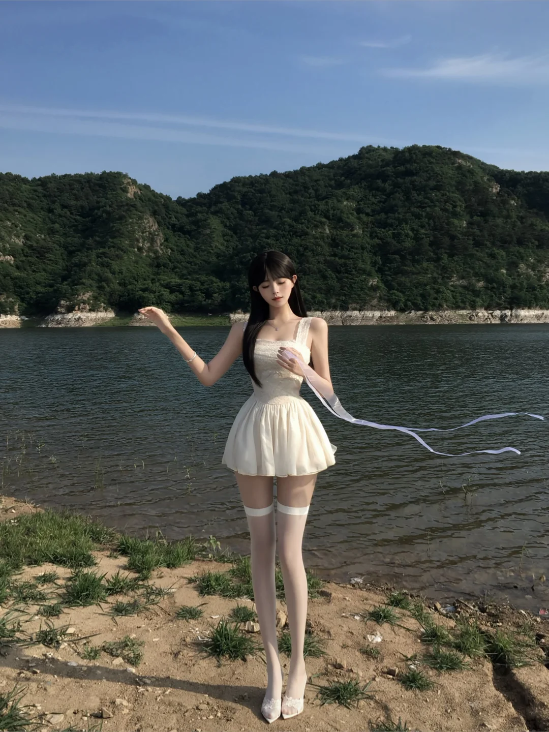 她的白