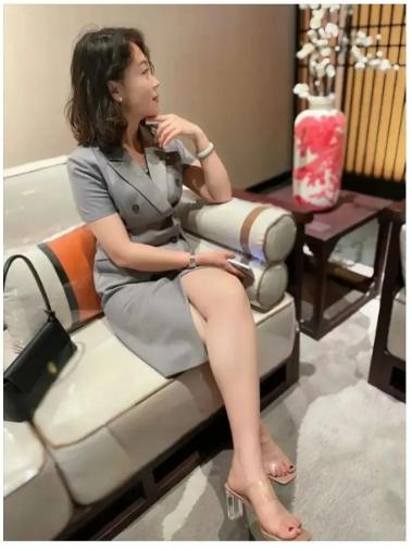 班主任突然家访，我让孩子出去买一些水果，虽然成绩不算太好，但为人处事，执行力方面