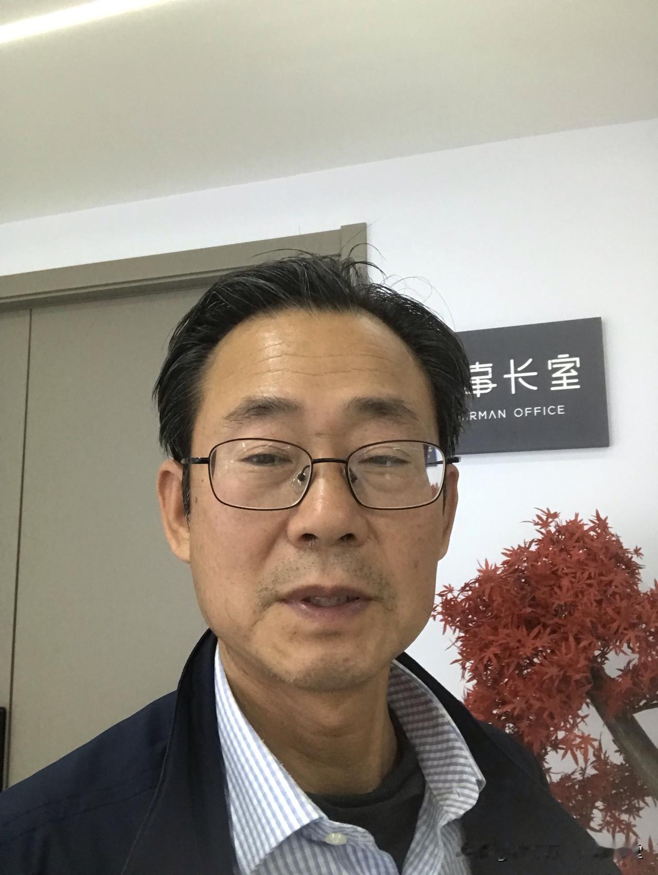 AI闭关三月有感：时代洪流中，留存者皆为追光者
我身处北京，亲身投入AI应用实践