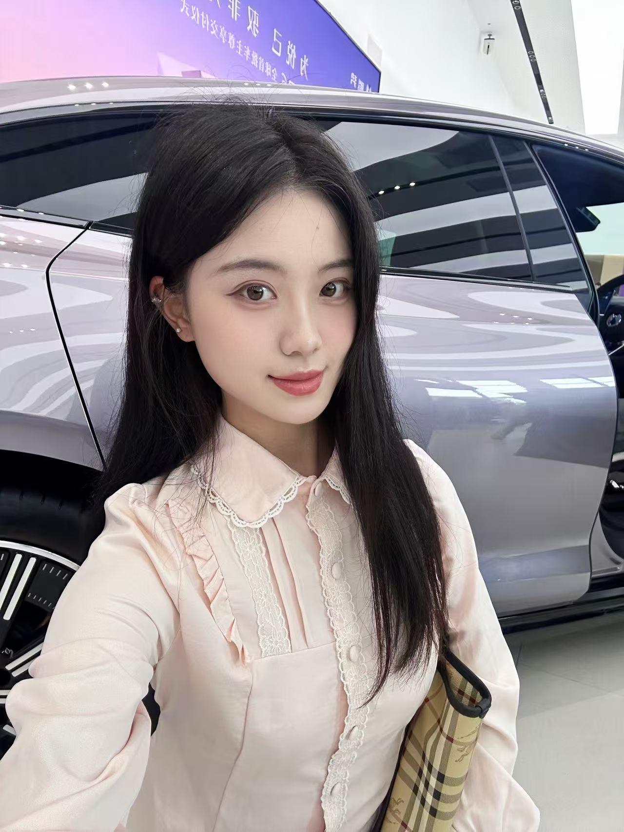 我觉得啊，谁看完腾势这场交付，都会觉得心里暖暖的！9 月 23 日腾势 Z9S 