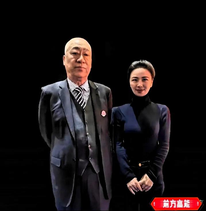 我就挺好奇的，河南新乡那个崔培军，网上看他发钱眼睛都不带眨一下的，结果当地司机跟