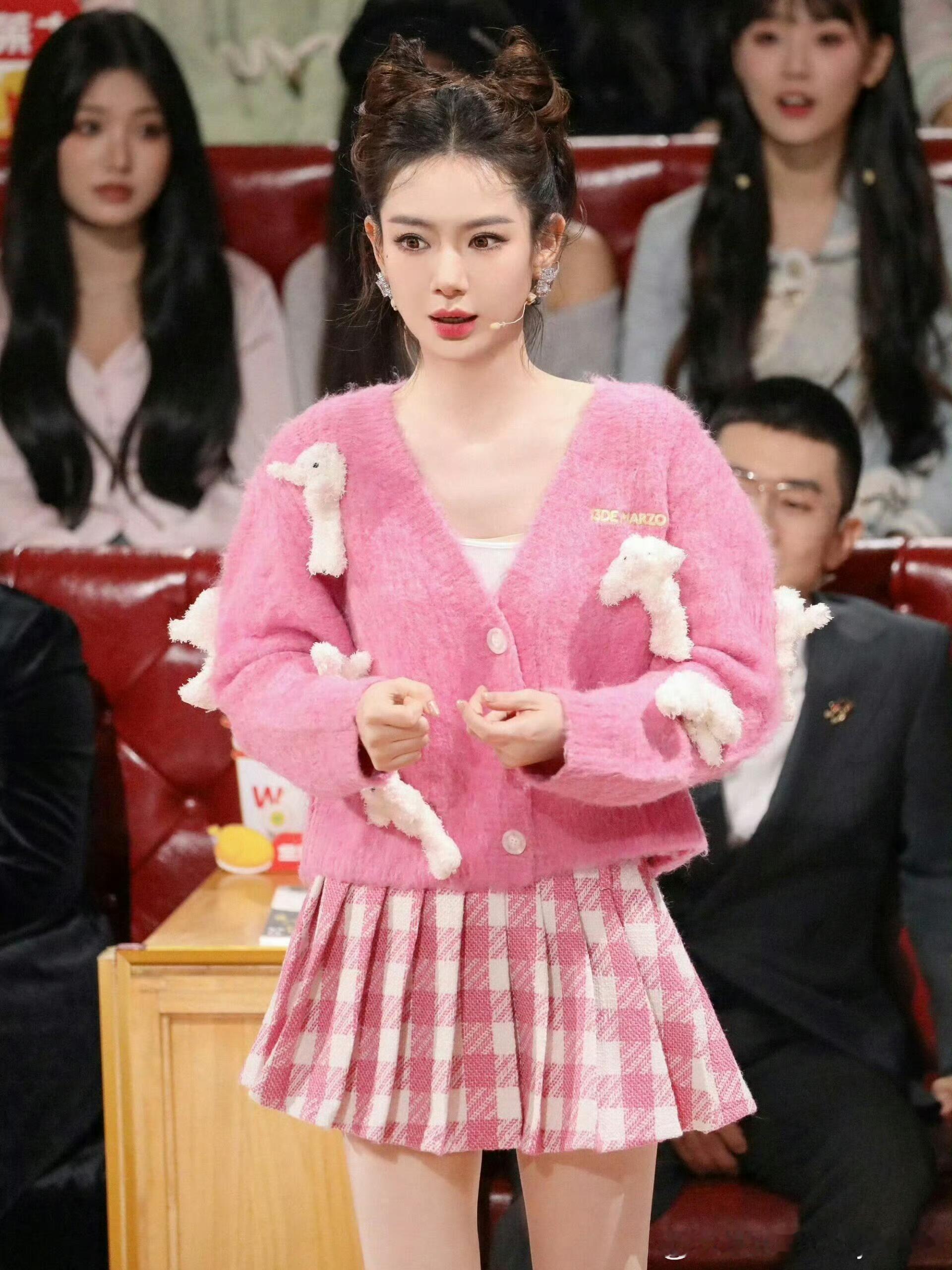 公主的既视感，戚薇的状态真的是太好了～～ ​​​