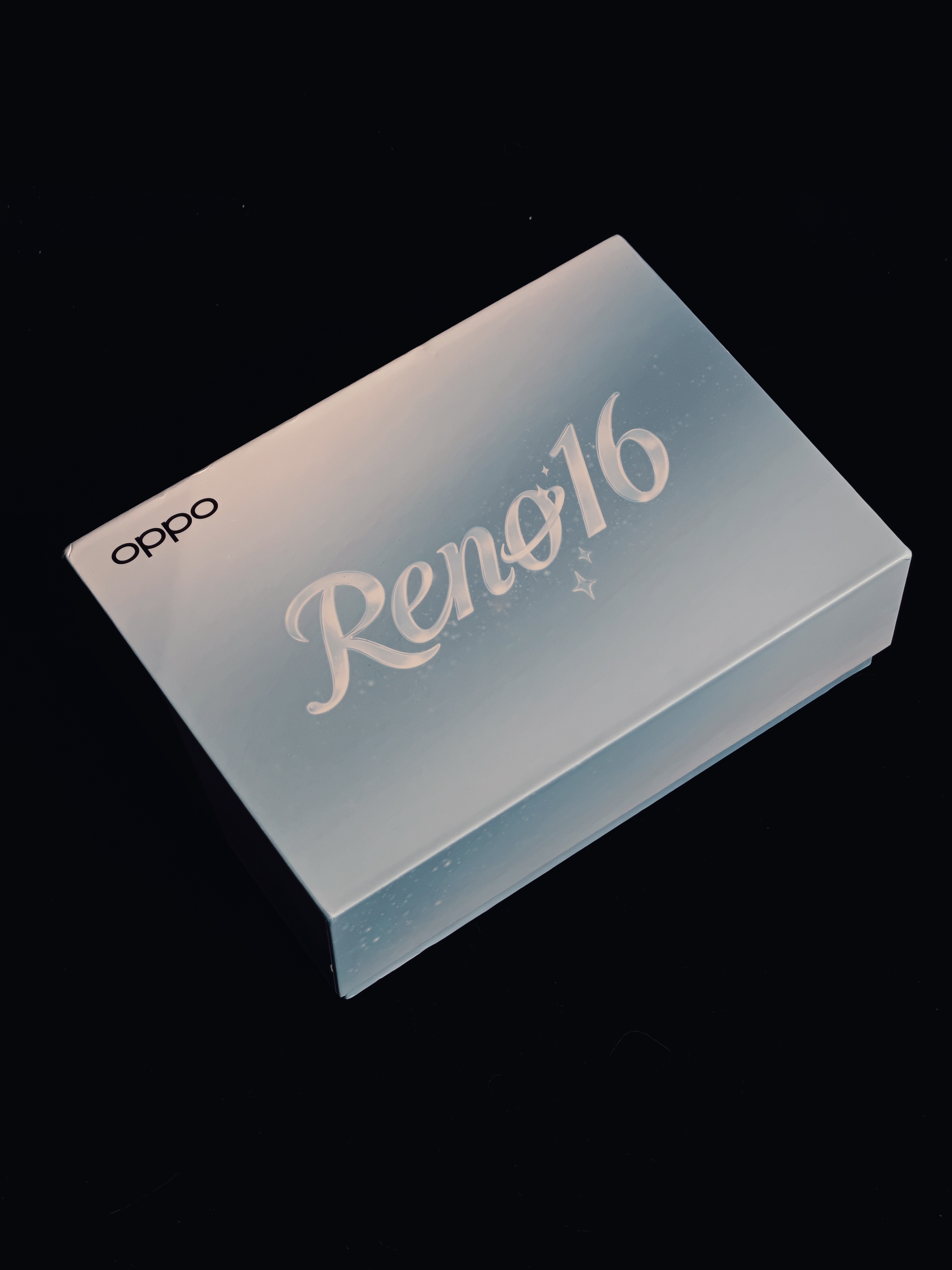 今晚 6 点OPPO Reno16 邀你一起踏入Reno Land梦境乐园OPP