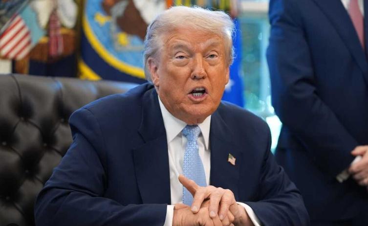 特朗普28点和平方案本质：两头施压的政治把戏
 
随着各方披露的细节越来越多，特