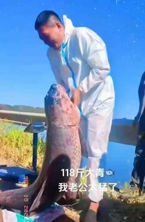 “功夫不负有心人”，9月15日报道，吉林，一男子很喜欢钓鱼，当时他来到水库，想为