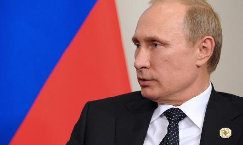 最近俄乌战场的舆论战彻底杀疯了，昨天普京在投资论坛后的媒体环节直接甩出重磅邀请，