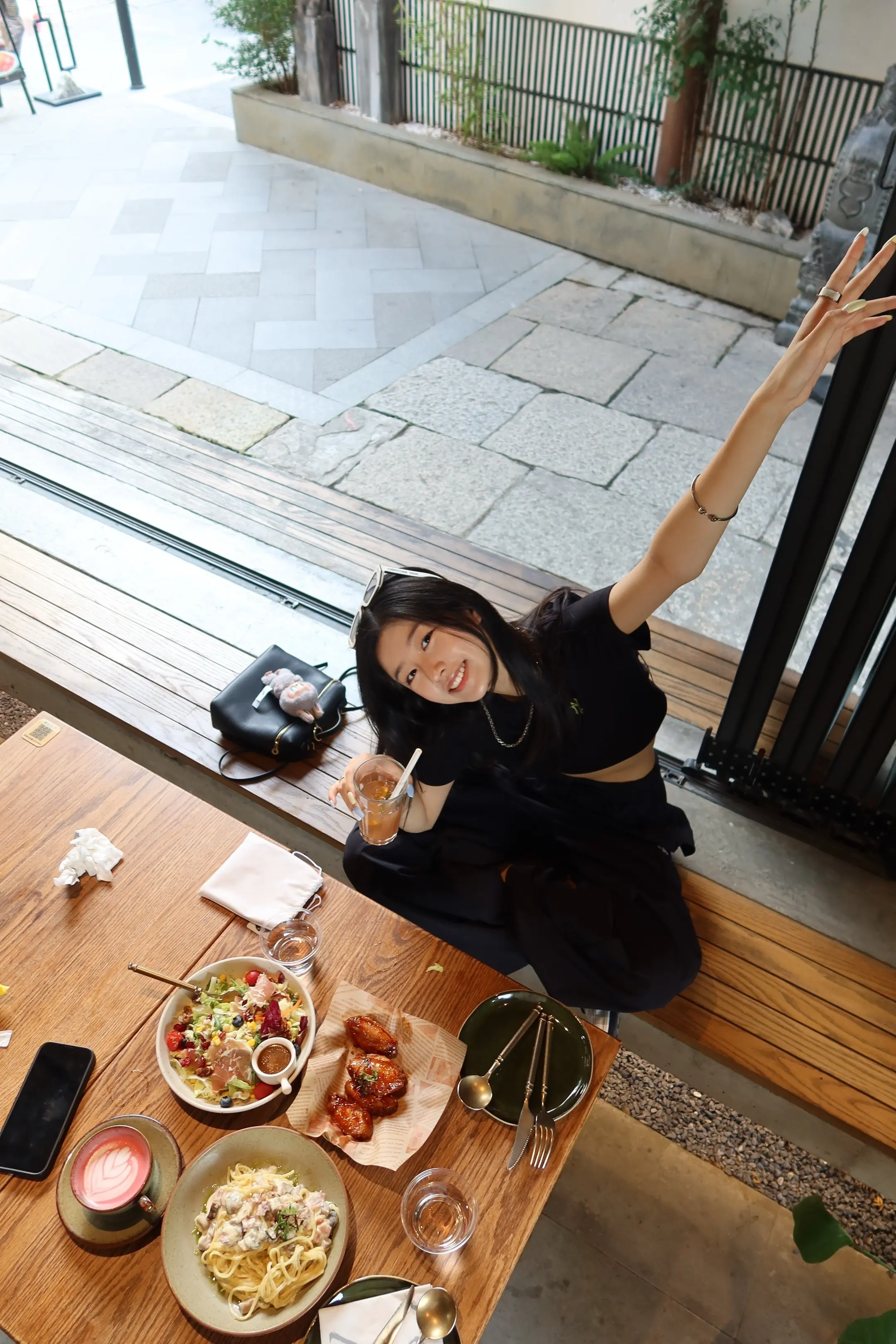 吃饭🥳🤪🤓。