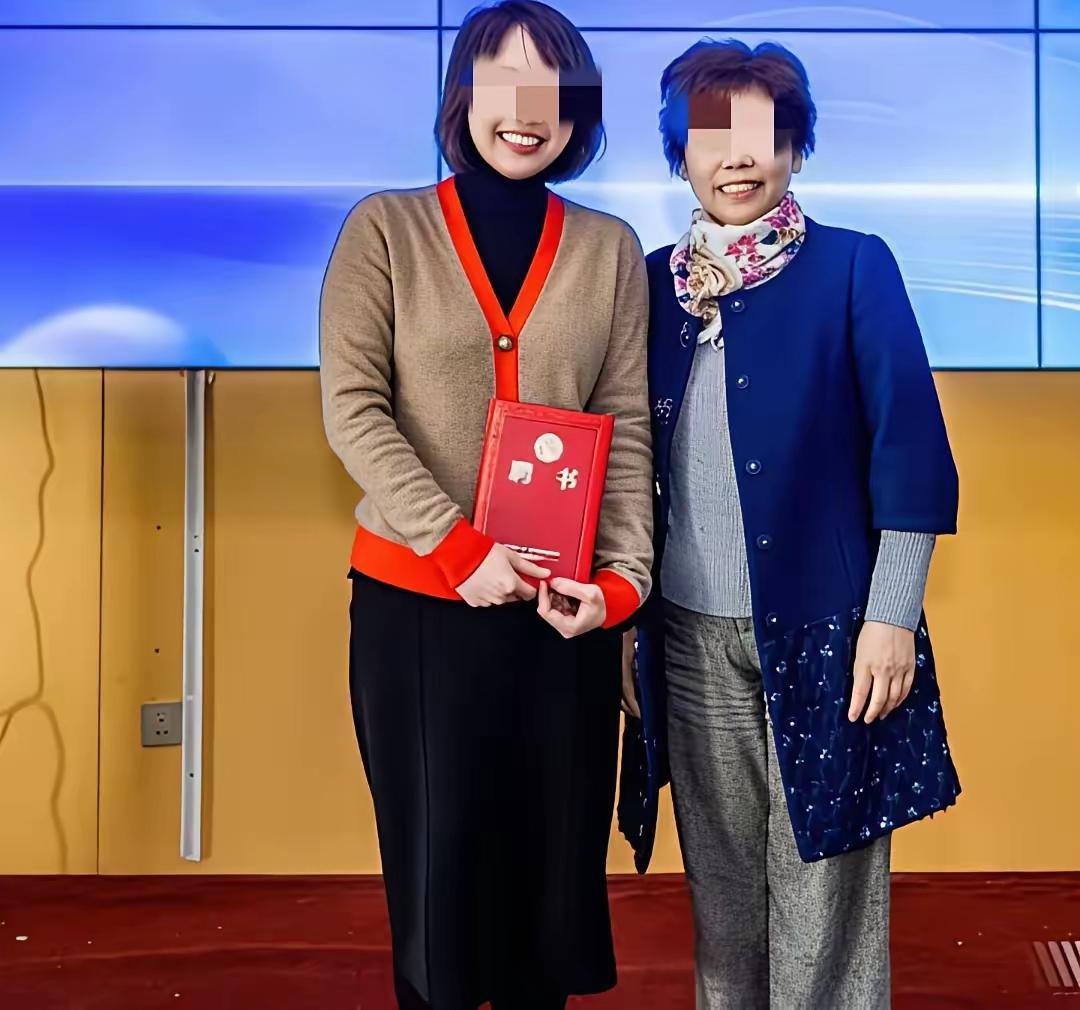 她睡了副院长还能保住工作？背后真相太戳心！

全网都在骂她私生活混乱，可医院一声