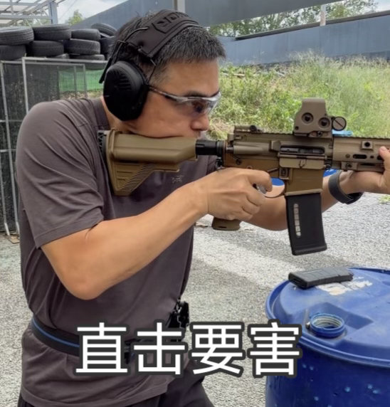 几个工作中沟通的小技巧：1、有事直接说，尽可能一口气说完，像“在吗？”，“x月x