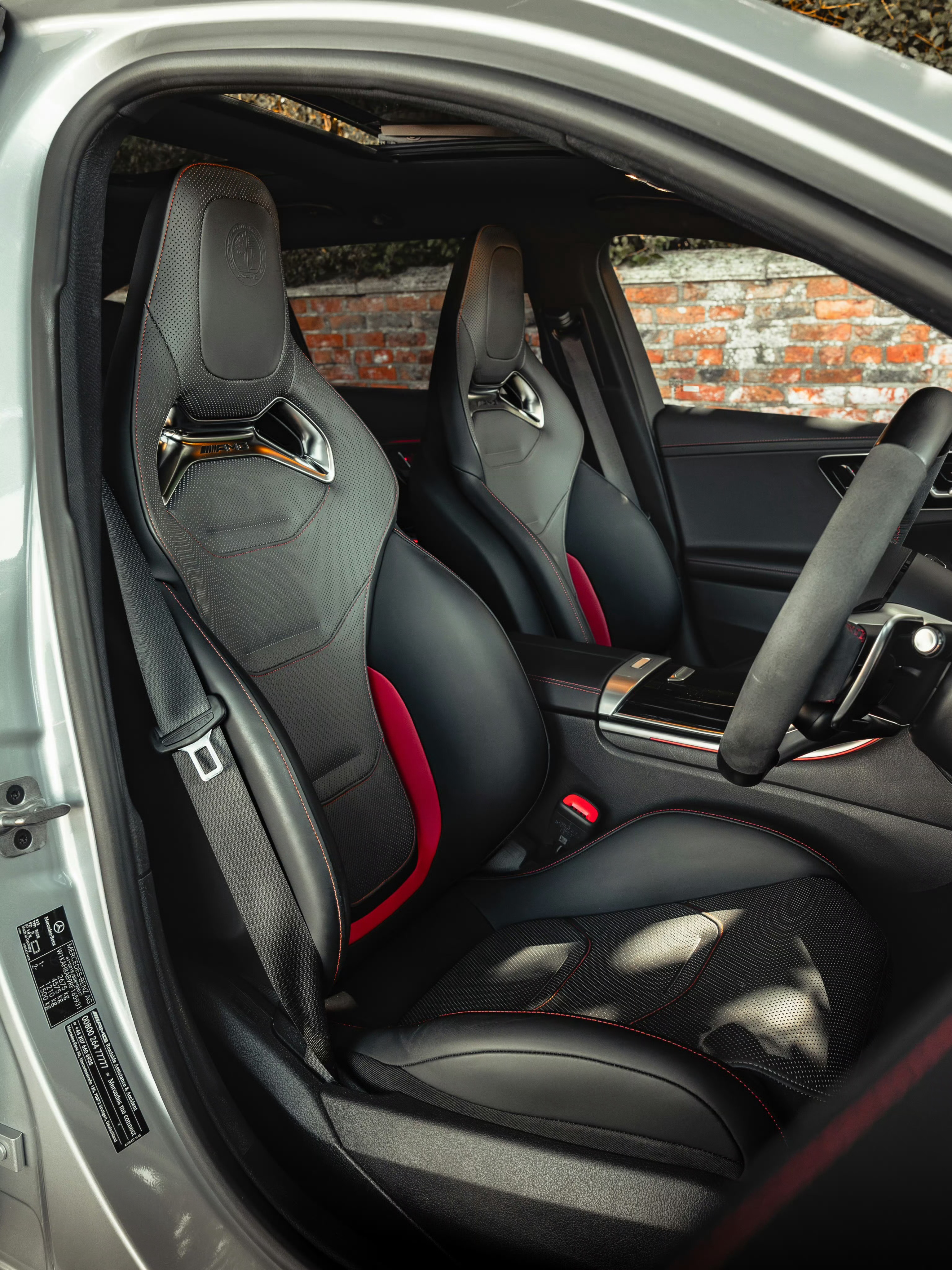 梅赛德斯–AMG C63S Estate 