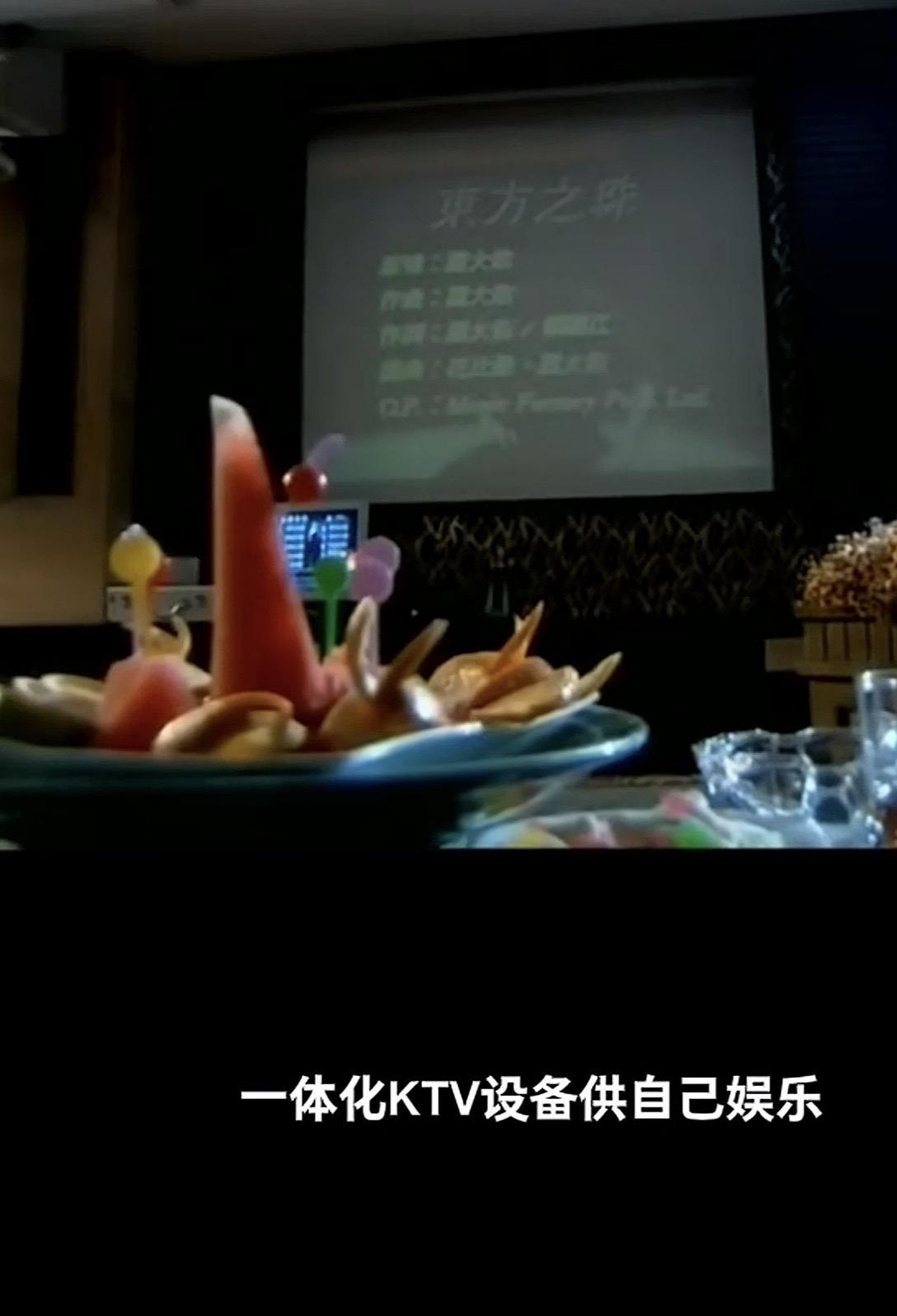 有这么一位县委书记，上任之后为强化全县干部的服从意识，对全县干部实施了军事化管理