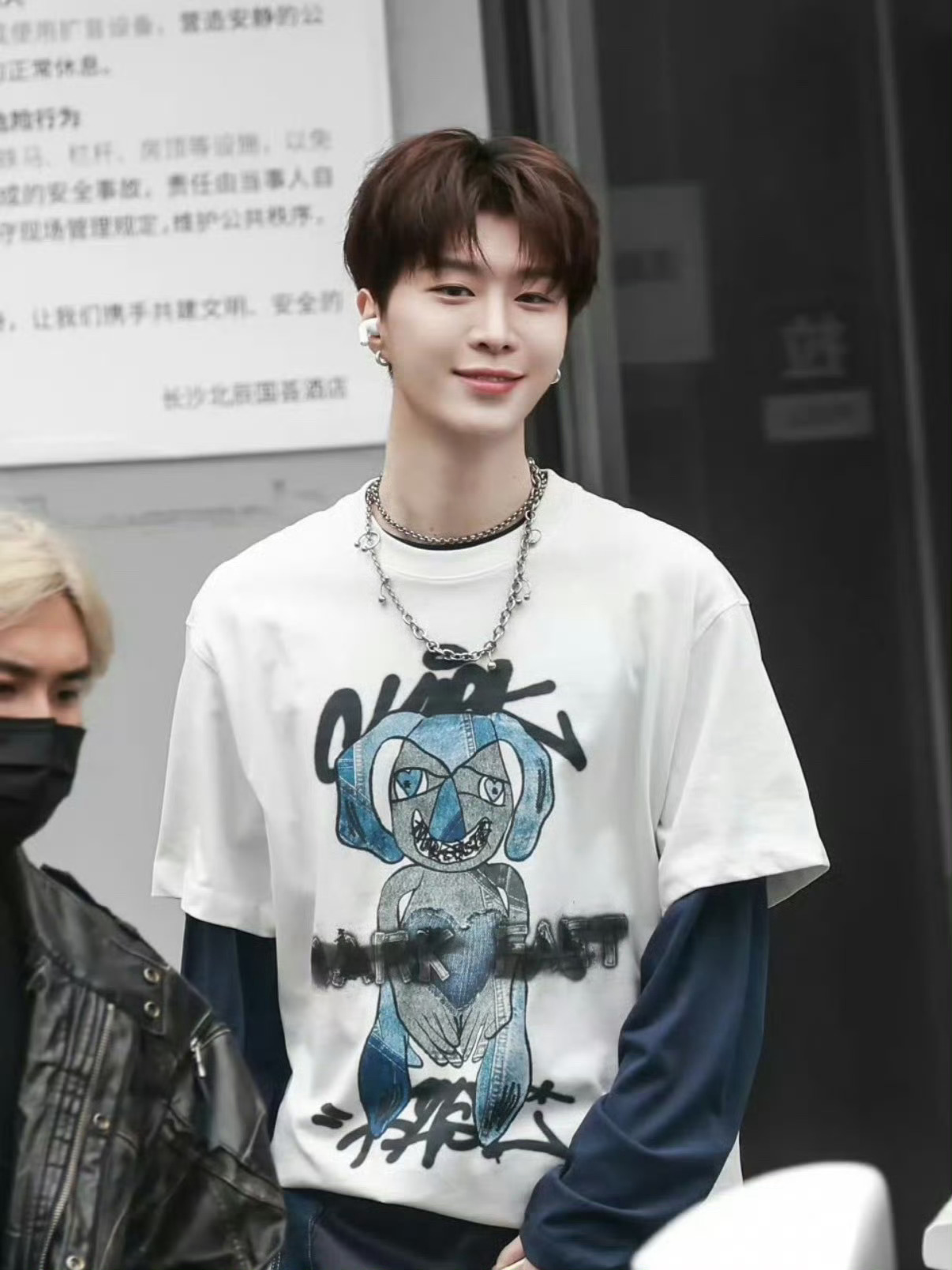 喜剧女王马丽遇上显眼包范丞丞，这期好六街的含“笑”量严重超标！泼水游戏变互坑现场