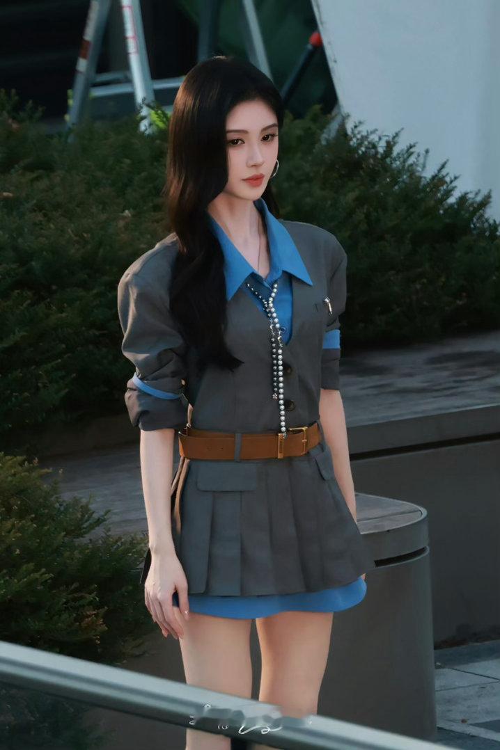 鞠婧祎[超话] jjy 鞠婧祎苏绿夏 jjy 鞠婧祎万花世界 遇到鞠婧祎之前我一