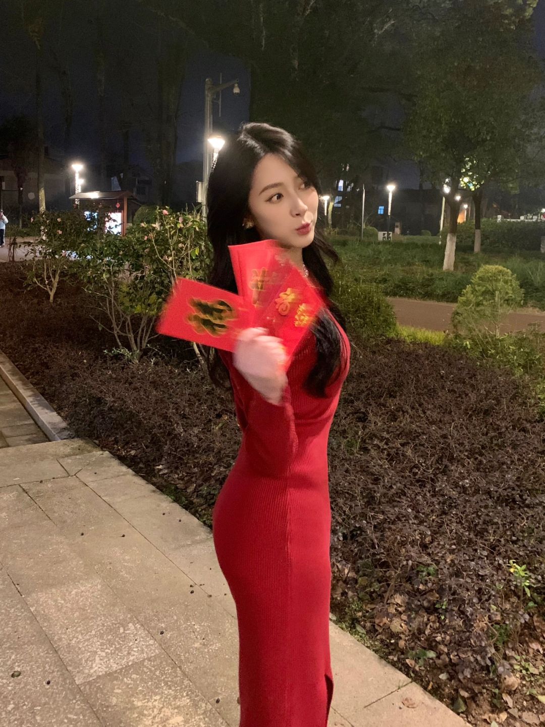 最近什么日子？怪热闹的