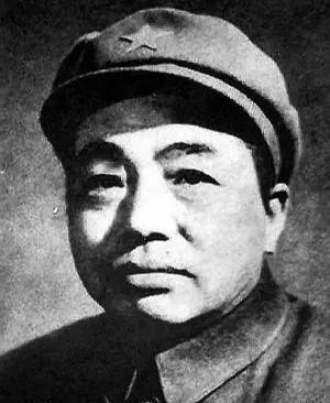西安解放以后西北局成立，彭德怀担任领导，九位班子成员具体都有谁呢？
1949年5