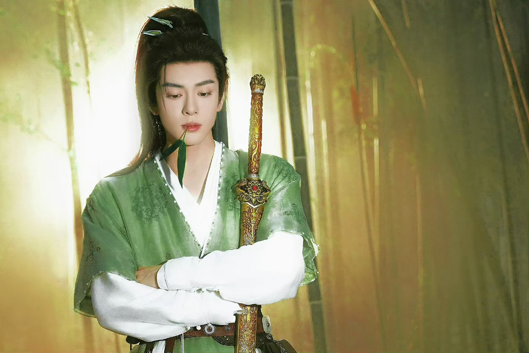 曾舜晞蔺承佑少年感这块儿曾舜晞蔺承佑高马尾扮相高马尾适配度天花板当属曾舜晞！蔺承